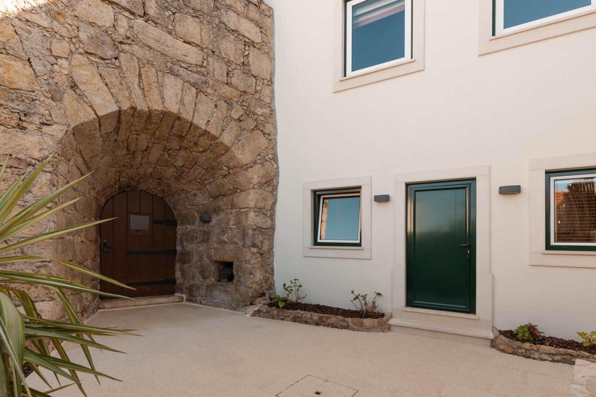 Confluentia H&A - Believe It Or Not Apartments Coimbra Luaran gambar